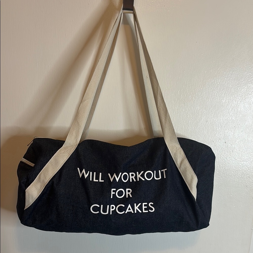 2017 FabFitFun Gym Bag